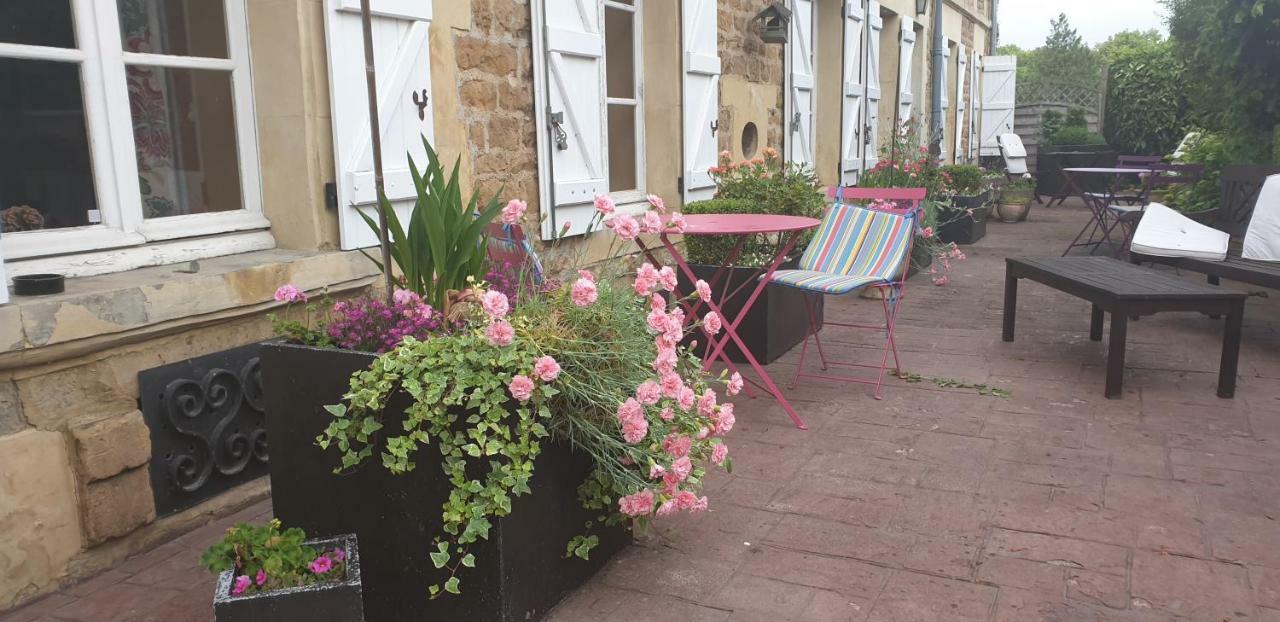 La Ferme De Saint Julien Bed & Breakfast Charleville-Mezieres Bagian luar foto